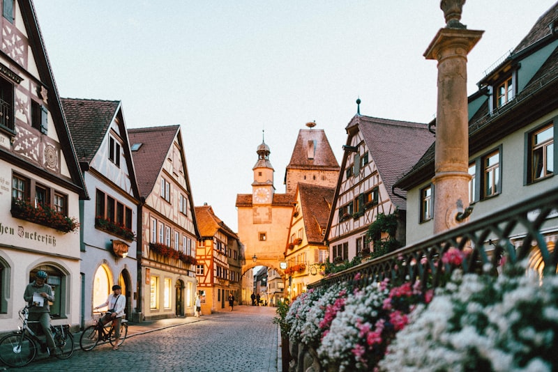 Germany Cosmetics & Beauty Executive Search: Recruiting FMCG Leaders for European HQ
